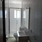 2 En , Proximo A Sanxenxo En Avda Cruz 22