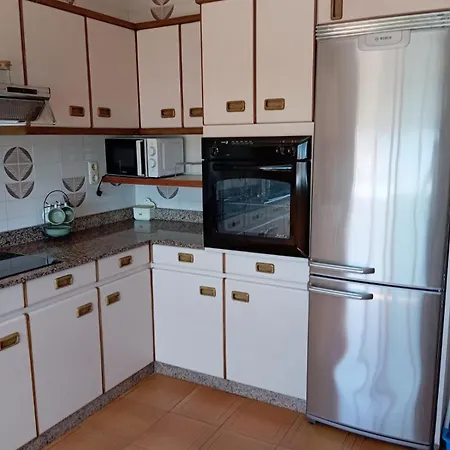2 En , Proximo A Sanxenxo En Avda Cruz 22 Appartamento