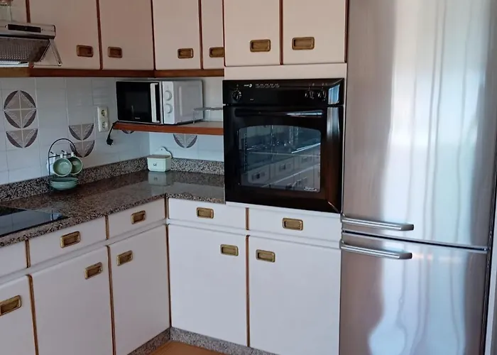 2 En , Proximo A Sanxenxo En Avda Cruz 22 Appartamento
