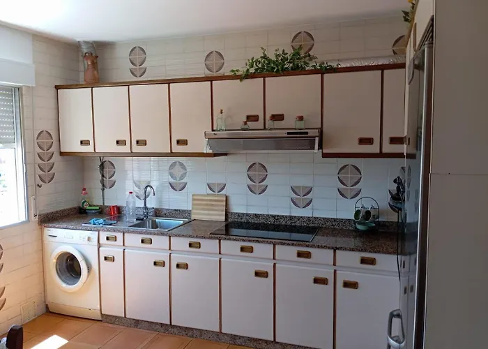 Appartamento 2 En , Proximo A Sanxenxo En Avda Cruz 22 *
